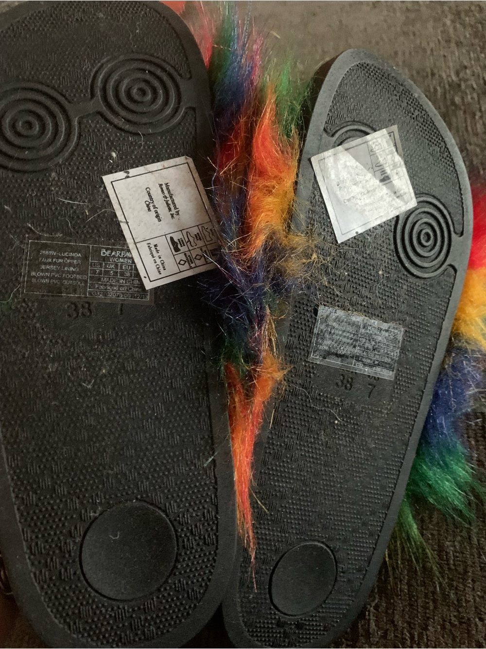 BEARPAW Lucinda Faux Fur Rainbow Slide Sandal - Picture 6 of 6